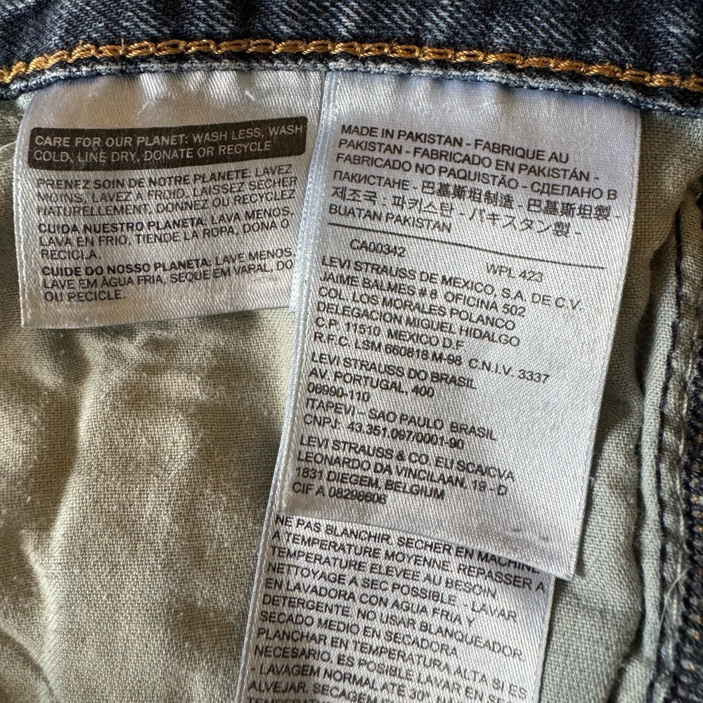 Vintage Levi’s bought from consignment shop. - Picture 6 of 7